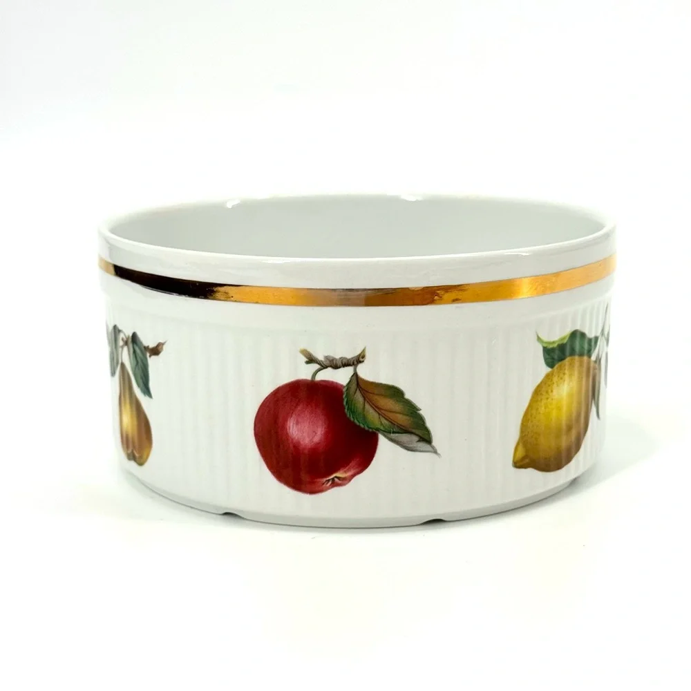 VTG British Staffordshire Salem Fruit Souffle Dish Vintage